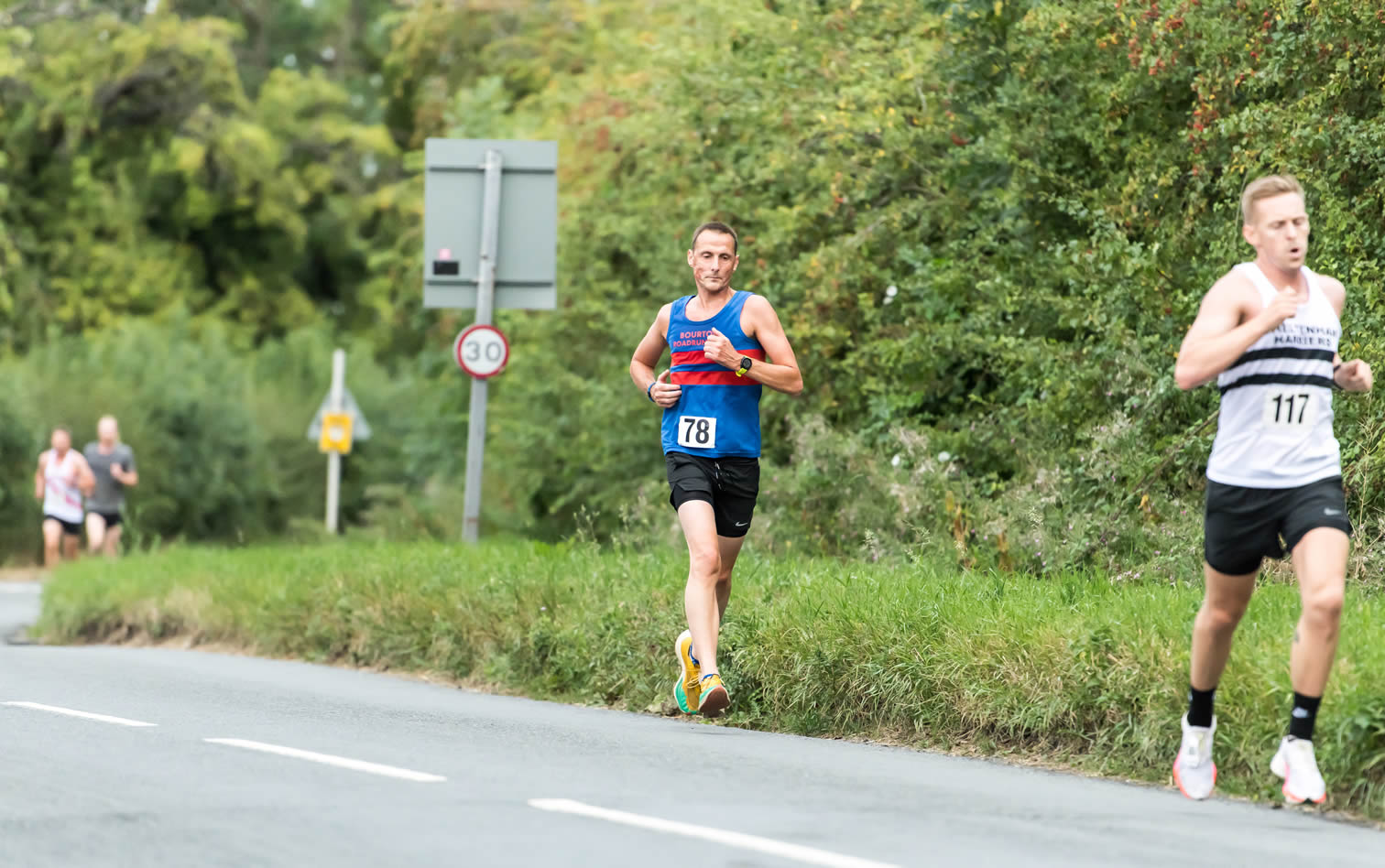Bourton's Darren Long at Haresfield 5k, 300m to go - 17th August 2022