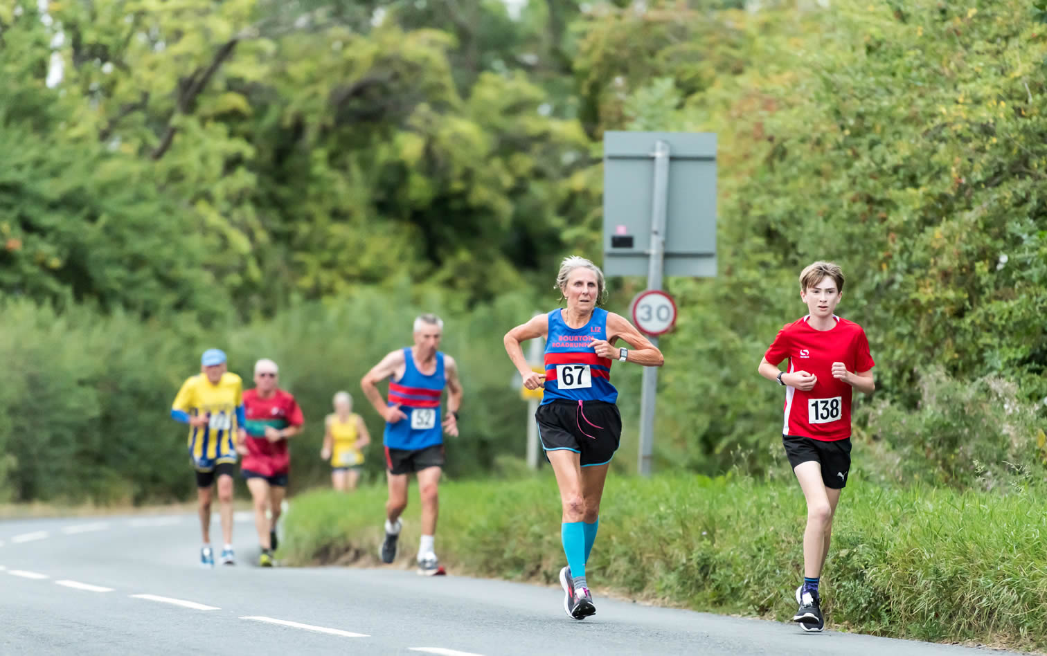 Bourton's Liz Hulcup and Tony Goodwill at Haresfield 5k, 300m to go - 17th August 2022