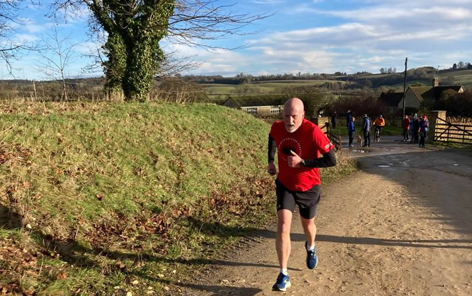 Gary Holton finishing at BRR Social Relay, Guiting Power - 2nd January 2023