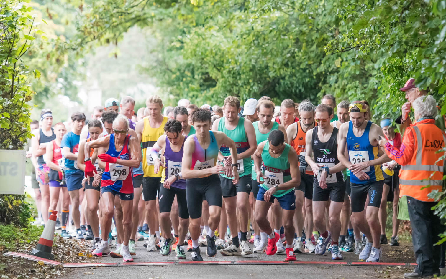 Start of 2025 Bourton Half Marathon - 28th September 2025 Start of 2025 Bourton Half Marathon - 28th September 2025
